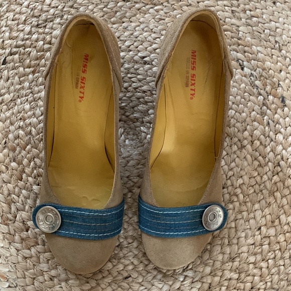 Miss Sixty mint condition tan suede heels w/ denim & stitching detailing size 37 - Picture 10 of 10
